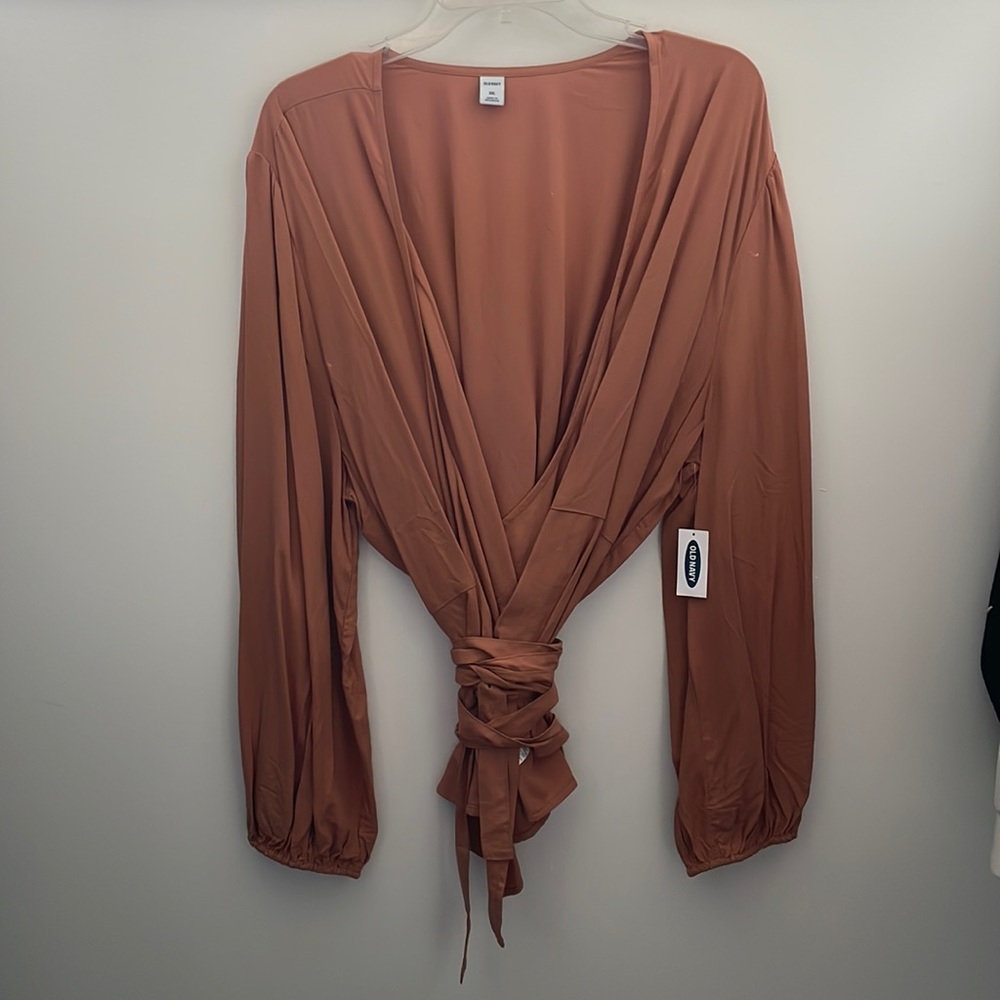 NWT Wrap Top